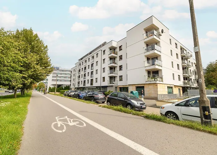 Przytulny Apartament Z Klimatyzacja I Parkingiem By Noclegi Renters