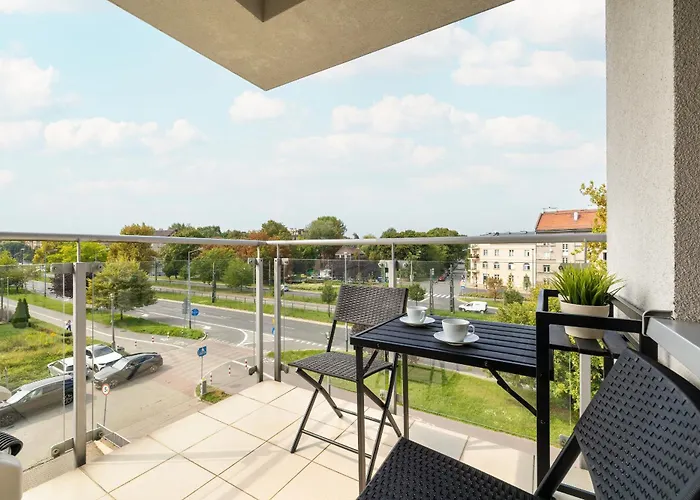 Przytulny Apartament Z Klimatyzacja I Parkingiem By Noclegi Renters