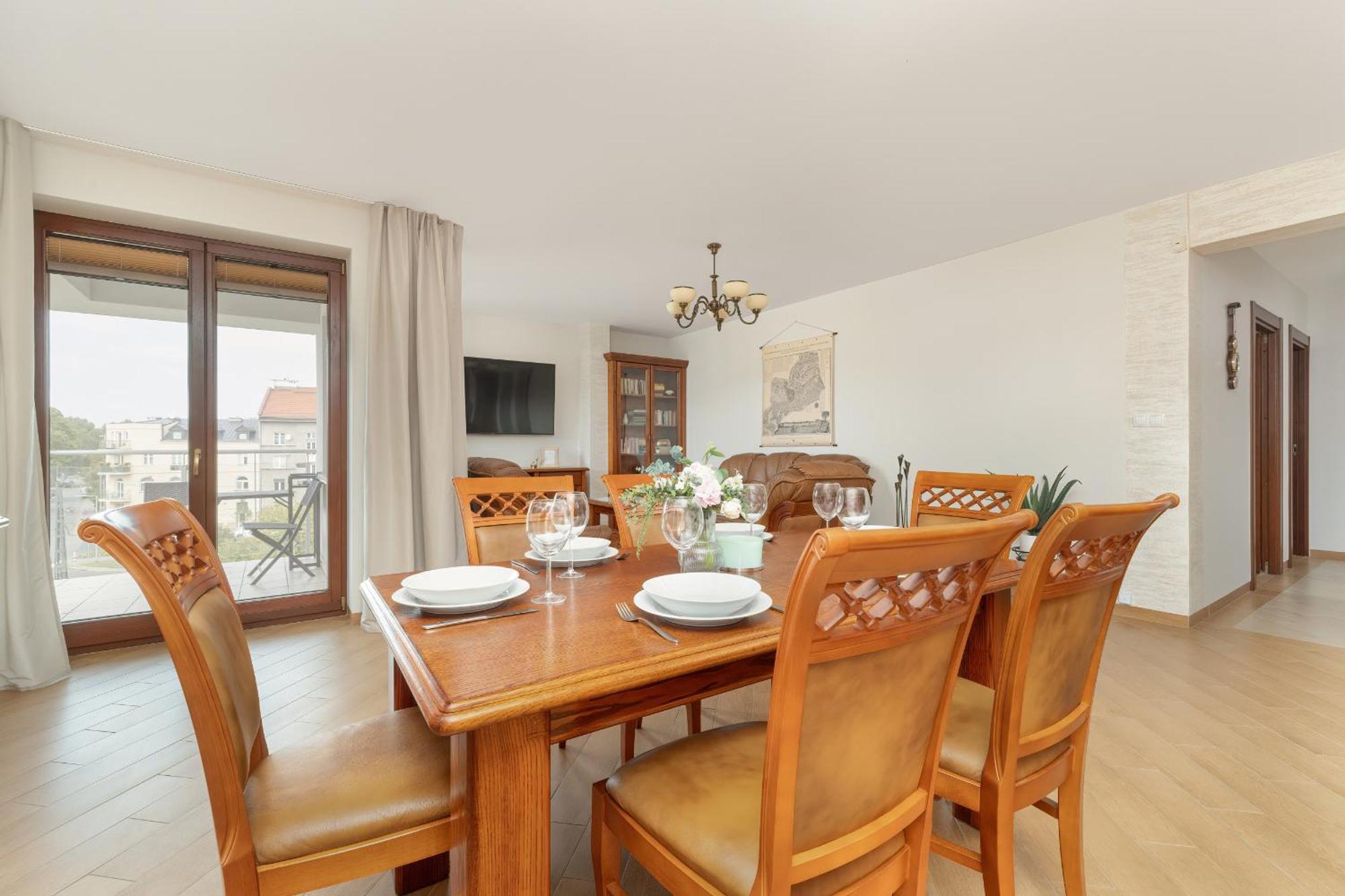 Apartment Przytulny Z Klimatyzacja I Parkingiem By Renters Krakow